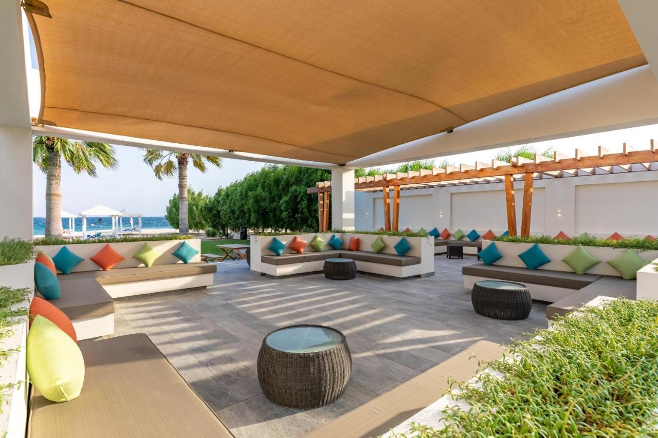 Sealine Beach, A Murwab Resort Месаид Экстерьер фото The Beach